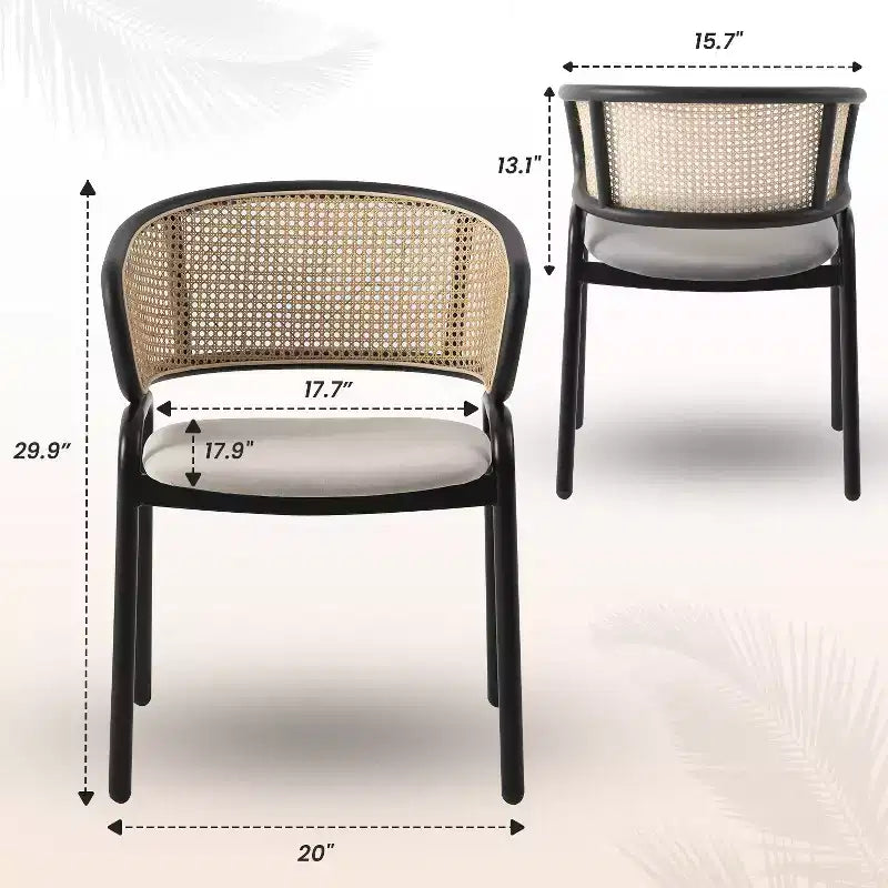 Esszimmerstuhl mit Rückenlehne aus Rattan, Ledersitz und schwarzem Stahlgestell, bequeme Sitzgelegenheit für Esszimmer und Küche