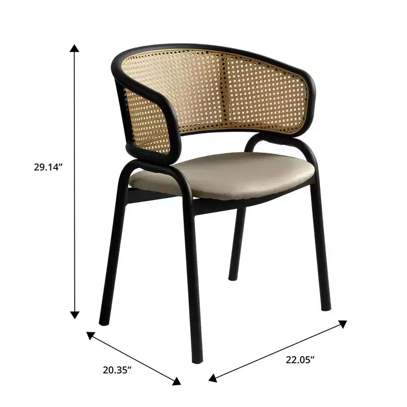 Esszimmerstuhl mit Rückenlehne aus Rattan, Ledersitz und schwarzem Stahlgestell, bequeme Sitzgelegenheit für Esszimmer und Küche