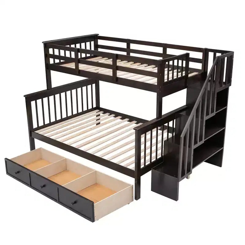 Etagenbett mit Treppe, oben Twin- und unten Full-Größe, mit Schublade, Stauraum und Rausfallschutz