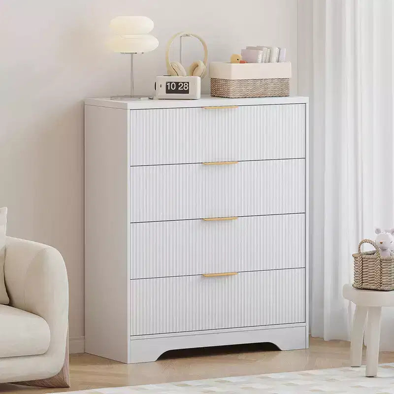 Kommode mit 4 Schubladen, gerillte moderne Kommode, 38.6, mit goldenen Griffen, vielseitiger Stauraum für Schlafzimmer, Wohnzimmer, Flur und Kinderzimmer