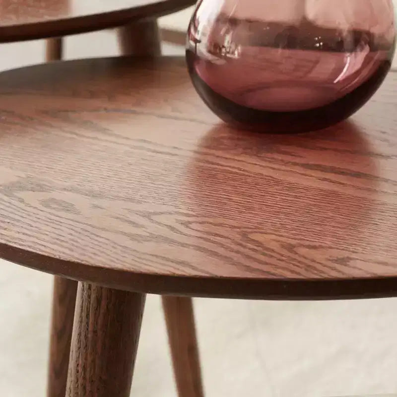 16 Beistelltisch aus massiver Eiche, niedriger Tisch in Kieselsteinform im Mid-Century-Modern-Stil, formaldehydfreier Tisch für Wohnzimmer/Büro (Walnuss)