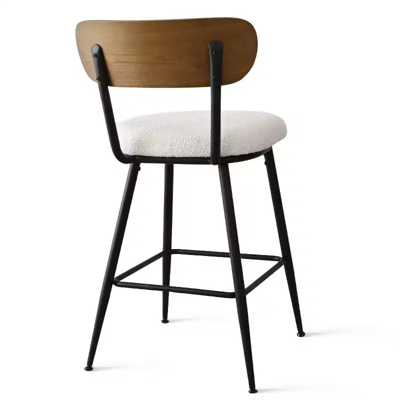 Set aus 2 Barhockern im Mid-Century-Modern-Stil, Küchenstühle mit Sitzhöhe 27, weißem Bouclé-Bezug und Rückenlehne aus Eschenholz